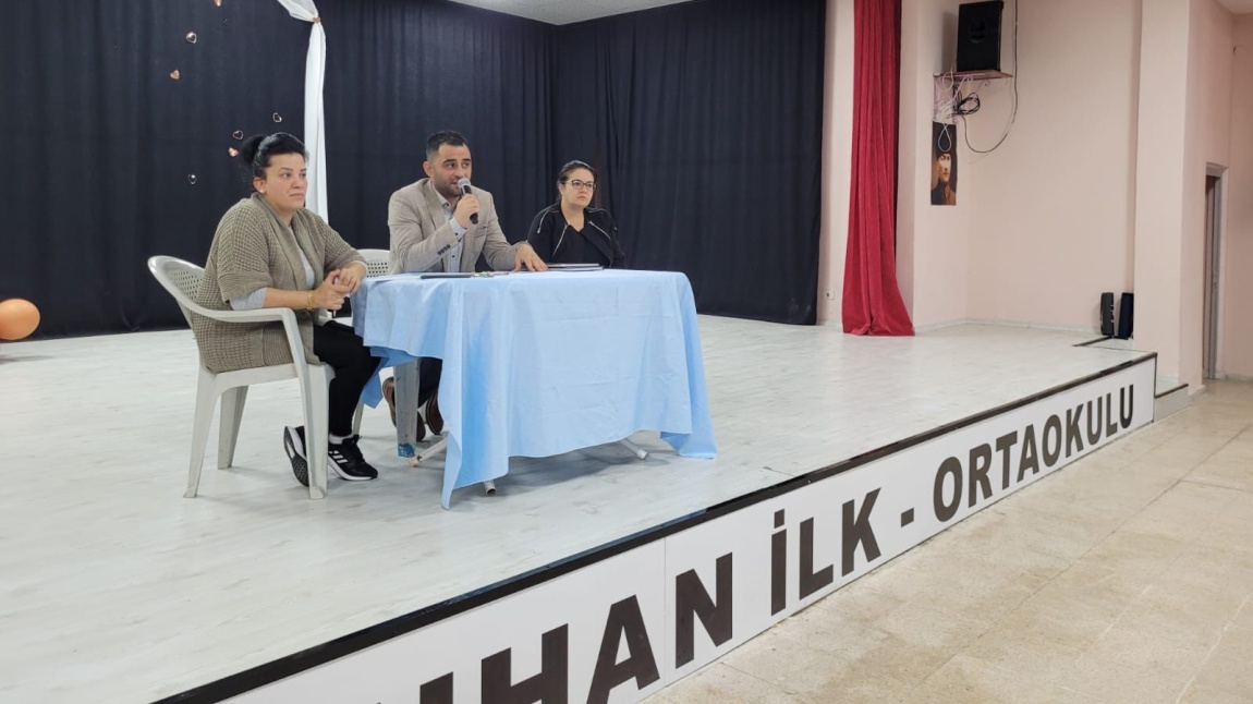 Hacı Ali Saruhan İlk/Ortaokulu Veli Toplantısı